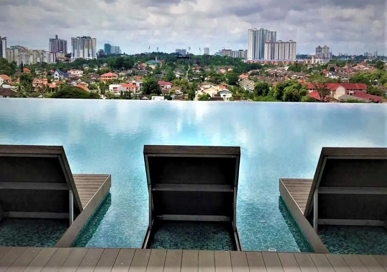 Suites At 1Tebrau Johor Bahru 0*,  Malaysia