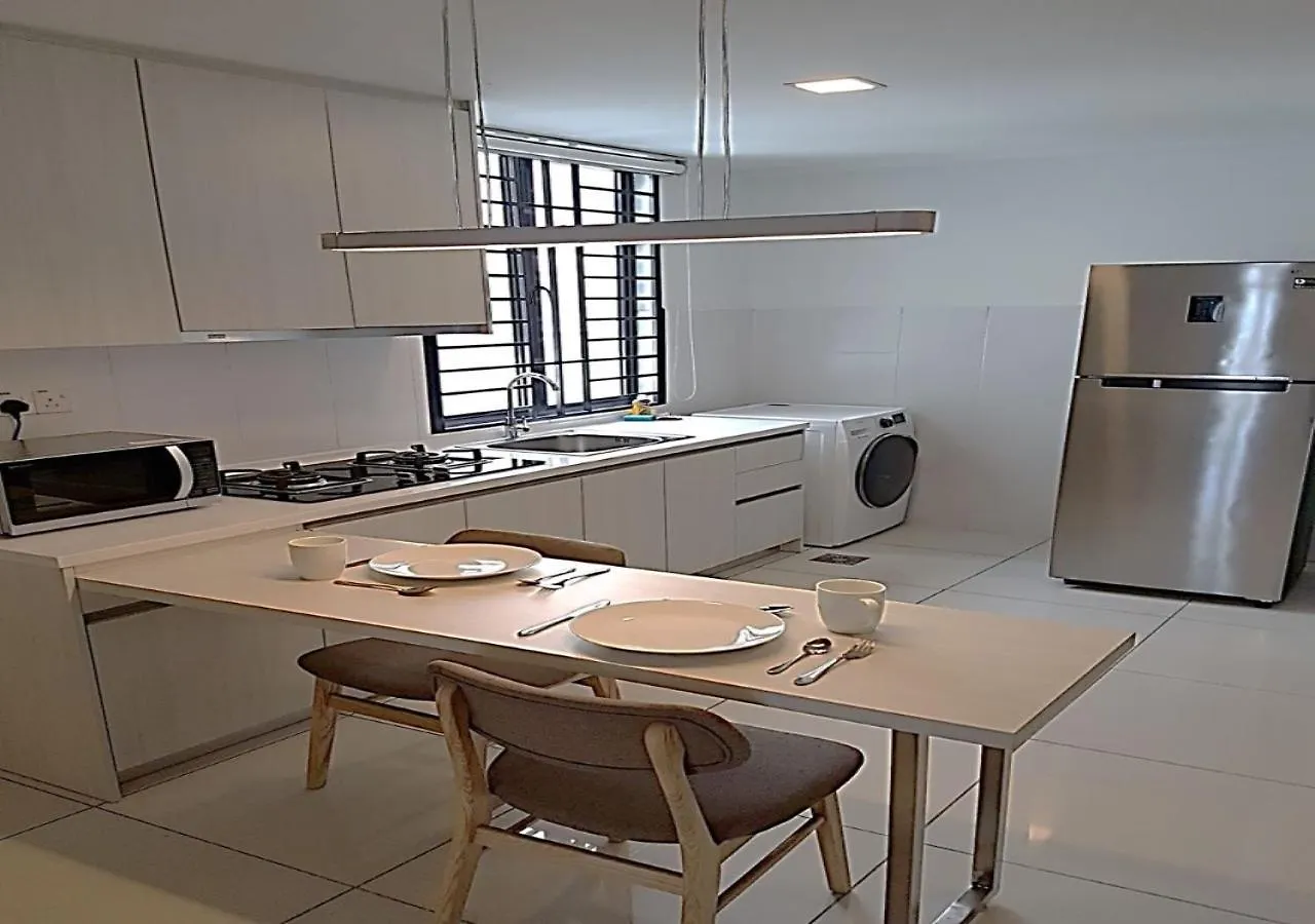 Suites At 1Tebrau Johor Bahru 0*,  Malaysia