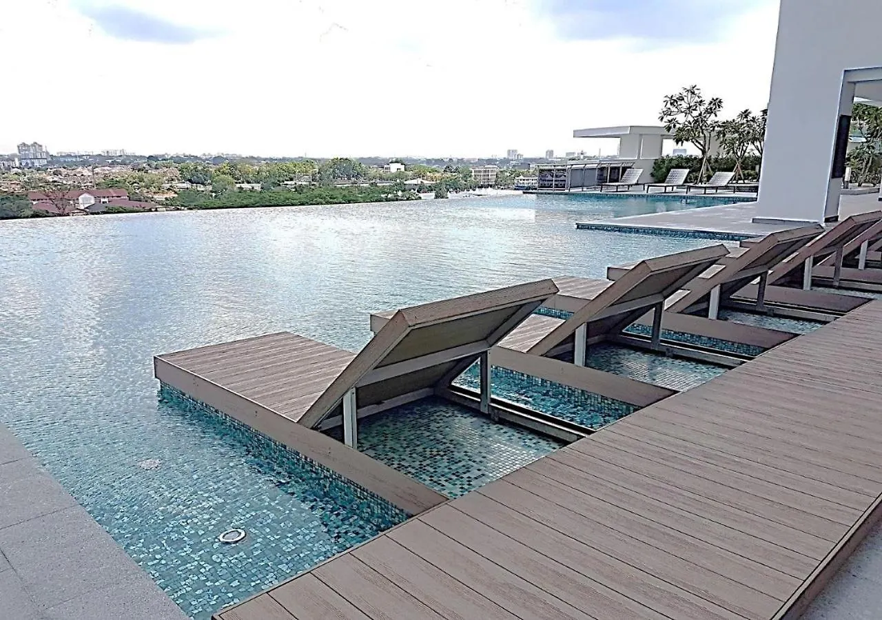 Suites At 1Tebrau Johor Bahru Lägenhet