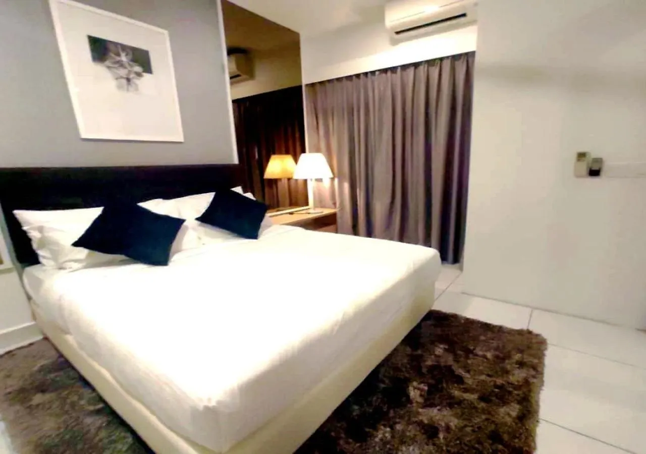 Suites At 1Tebrau Johor Bahru 0*,  Malaysia